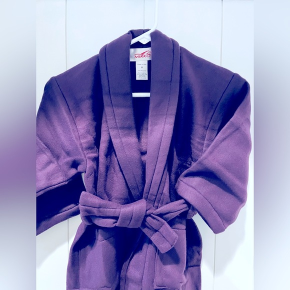 Brand New Mirko Purple Fleece Children’s Robe Size M - Picture 2 of 6